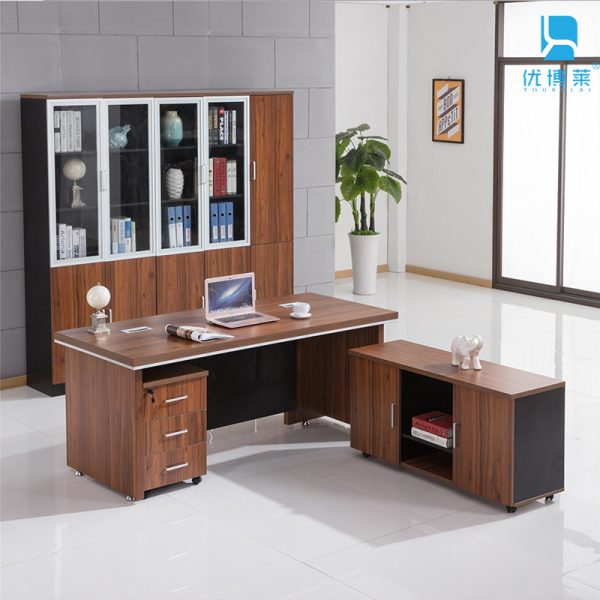 Bàn giám đốc hiện đại Royal ROY-22 2m